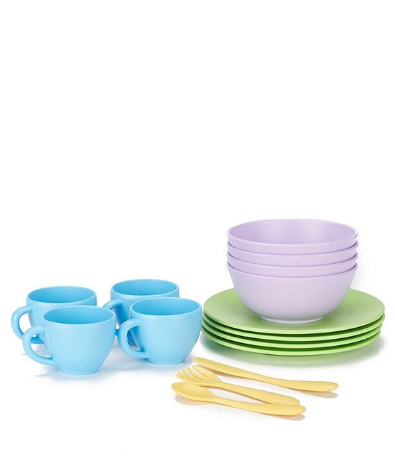 green toy dish set