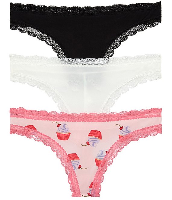 3 lace tongs panties, pink color