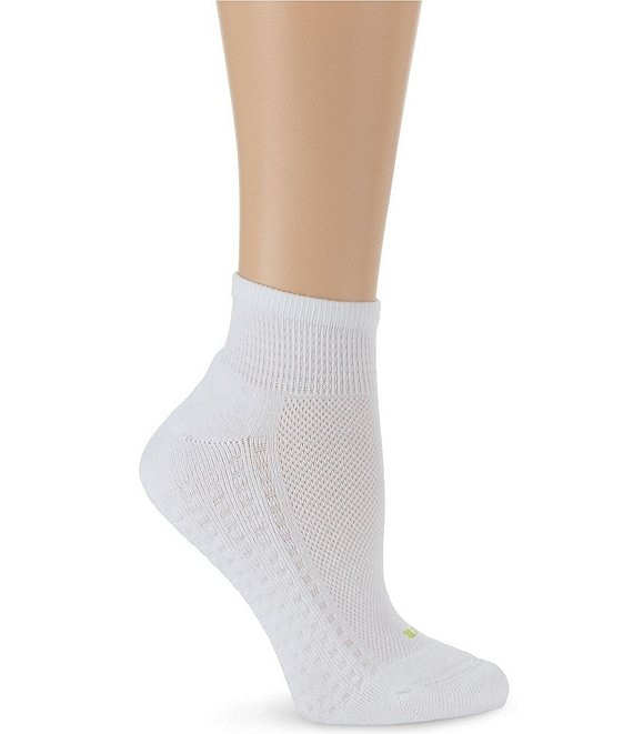 HUE Air Cushion Sport Quarter Top Moisture Control Socks, 3 Pack, White - Image 1
