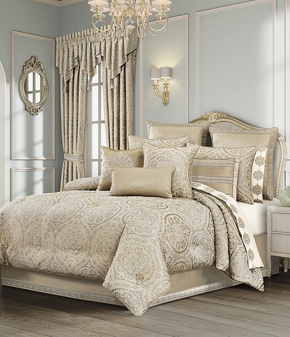 J. Queen New York Romero Woven Medallion Oversized Comforter Set