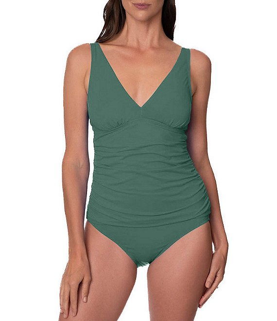 Jantzen Solid V-Neck Tie Back Underwire Tankini Swim Top & Solid Skort Swim Bottom