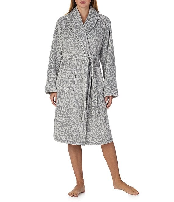 kate spade new york Printed Long Sleeve Shawl Collar Two-Tone Burn-Out Plush Short Robe