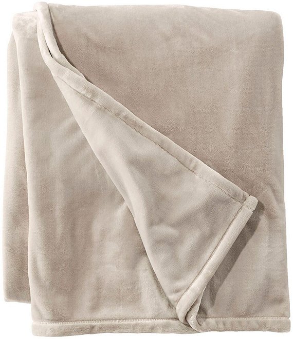 L.L.Bean Wicked Cozy Bed Blanket | Dillard's