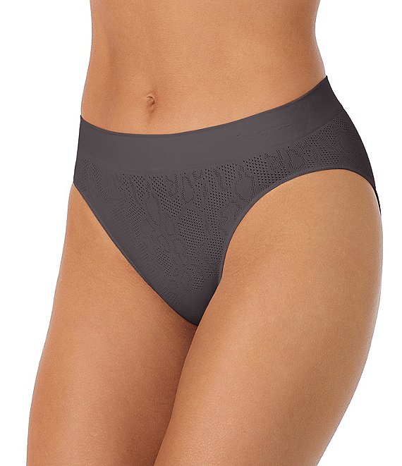 Le Mystere LaceKnit Seamless Bikini Panty