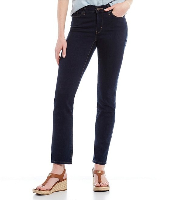 levi classic straight leg jeans