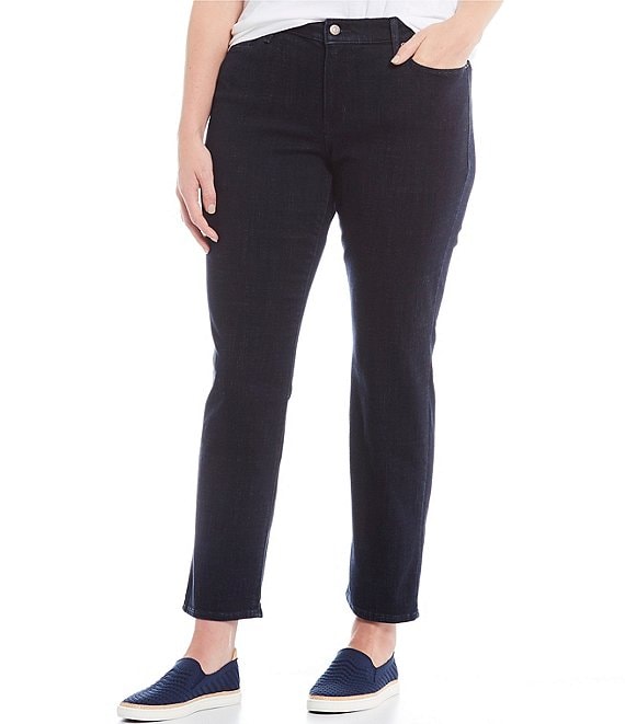 Levi's® Women's Plus Size Classic Straight Jeans