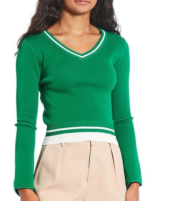 Colour-Trimmed V-Neck Sweater