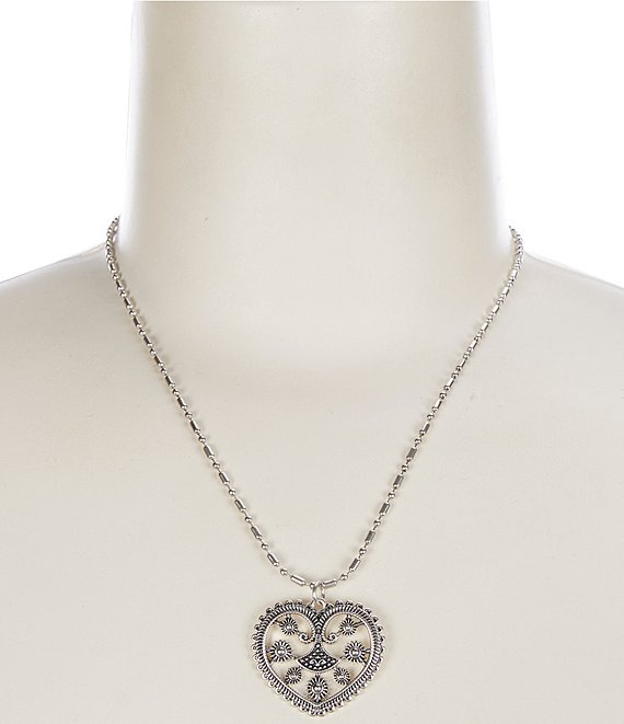 Lucky Brand Ox Heart Lock and Key Short Pendant Necklace