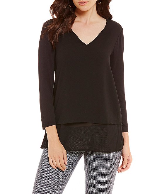 Michael kors v hot sale neck t shirt