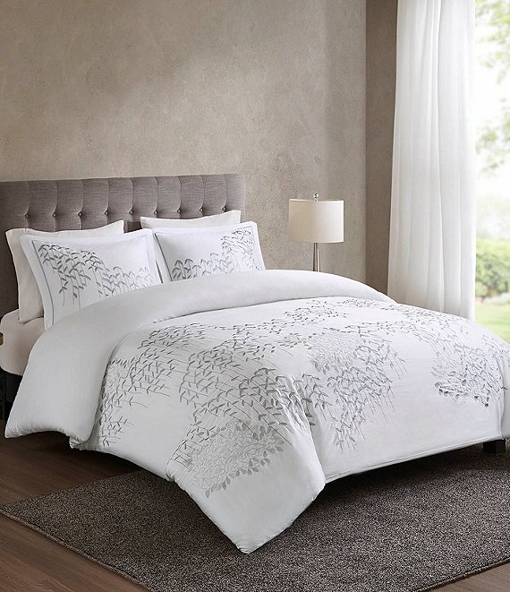Natori Timeless Embroidered Comforter Mini Set