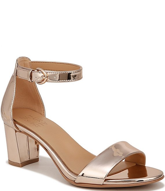 Zara Metallic Gold Platform Block Heel Sandals | Block heels sandal,  Platform block heels, Sandals heels