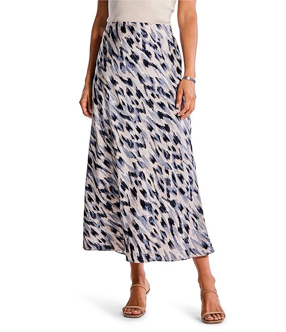 Multi-Colored Ikat Printed Skirt Design by Saaksha & Kinni at Pernia's Pop  Up Shop 2024