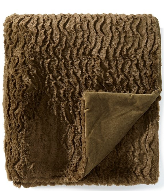 Noble Excellence Warm Shop Collection Hayes Reversible Olive Wave Faux Fur Throw