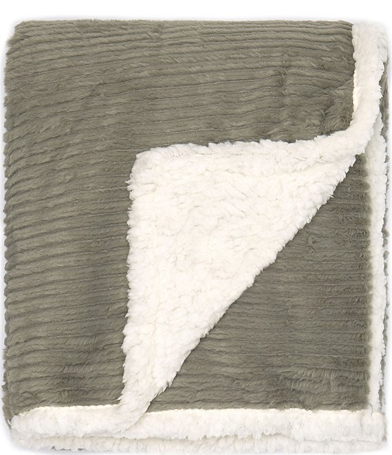 Noble Excellence Warm Shop Collection Riley Ribbed Faux Fur Throw