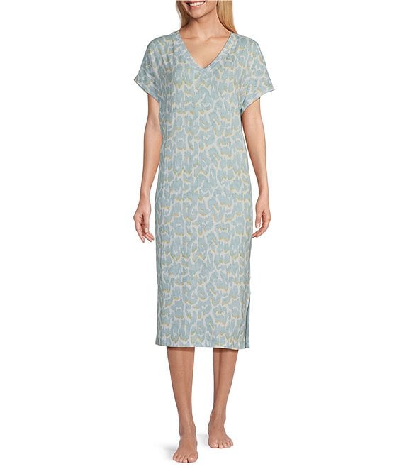 V-neck short sleeved dress 4390 V-neck short sleeved dress 4390
