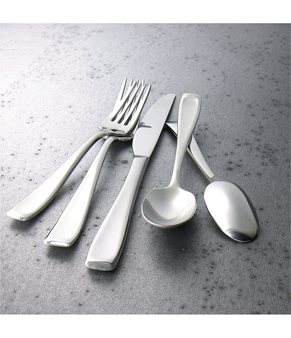 Oneida Moda 65-Piece Stainless Steel Flatware Set | Dillard's