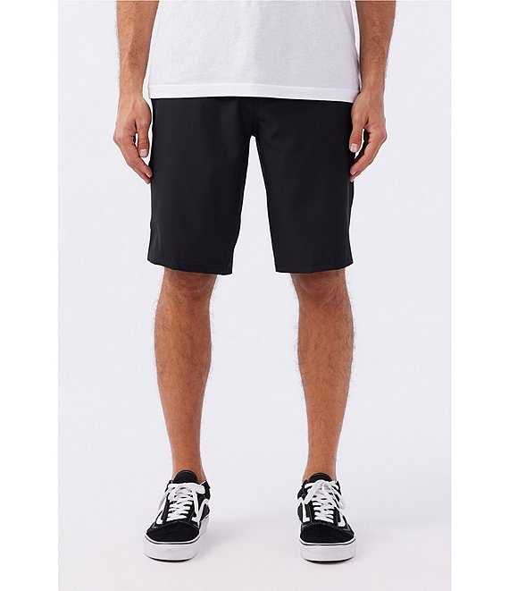 Color:Black - Image 1 - Reverse Solid 10#double; Outseam Hybrid Shorts