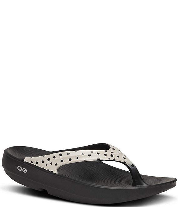 OOFOS OOlala Pebble Print Recovery Thong Sandals