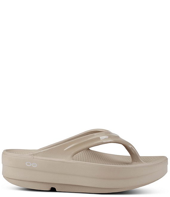 OOFOS OOmega Recovery Thong Platform Sandals | Dillard display picture 2
