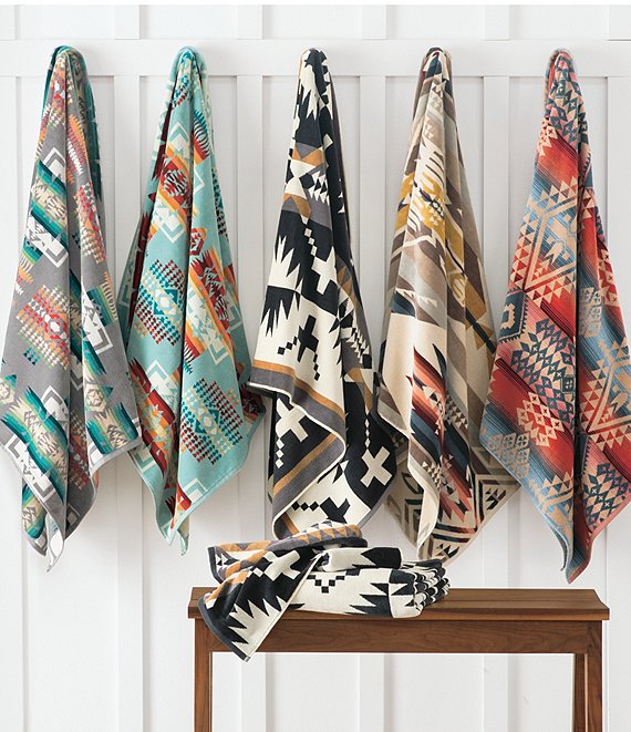 Pendleton Chief Joseph Iconic Jacquard Southwestern Geometric