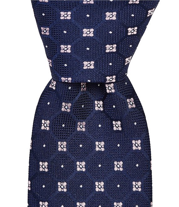 Roundtree & Yorke Pierce Neat Silk Traditional Tie