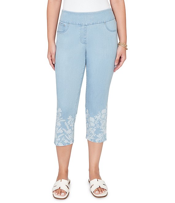 Ruby Rd. Petite Size Tencel™ Relaxed Printed Hem Pull-On Jeans