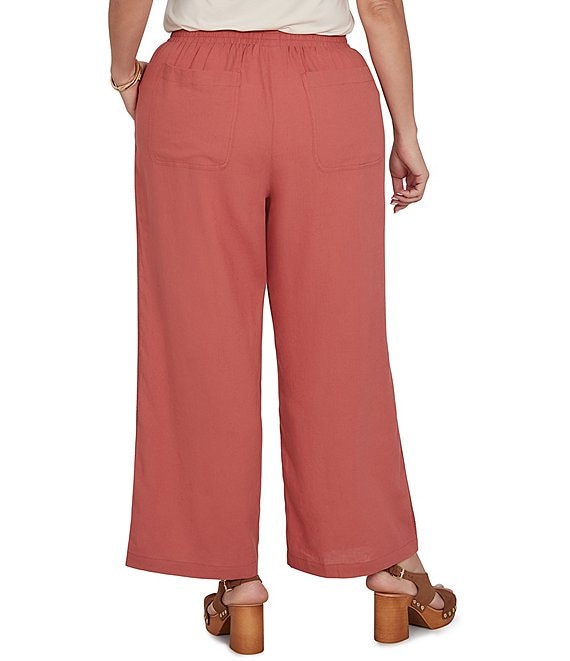 Ruby Rd. Plus Size Lightweight Ramie Lace Trim Sideseam Detail