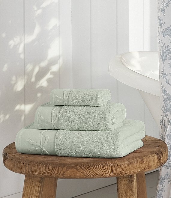 Shabby Chic Bow Jacquard Bath Towels