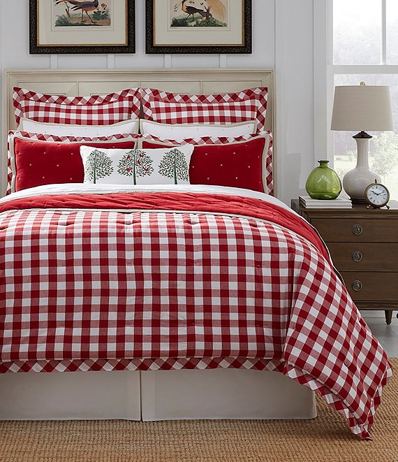 https://dimg.dillards.com/is/image/DillardsZoom/mainProduct/southern-living-noella-checked-comforter-mini-set/00000000_zi_11c01c12-dd0f-4034-afbd-2095e96dccb8.jpg