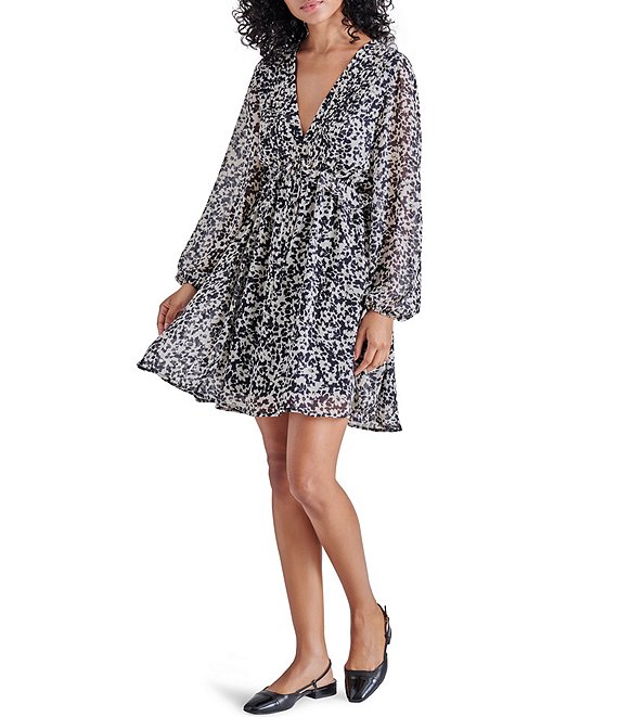 Steve Madden Rami Floral Print V-Neck Long Sleeve Chiffon Dress | Dillard's