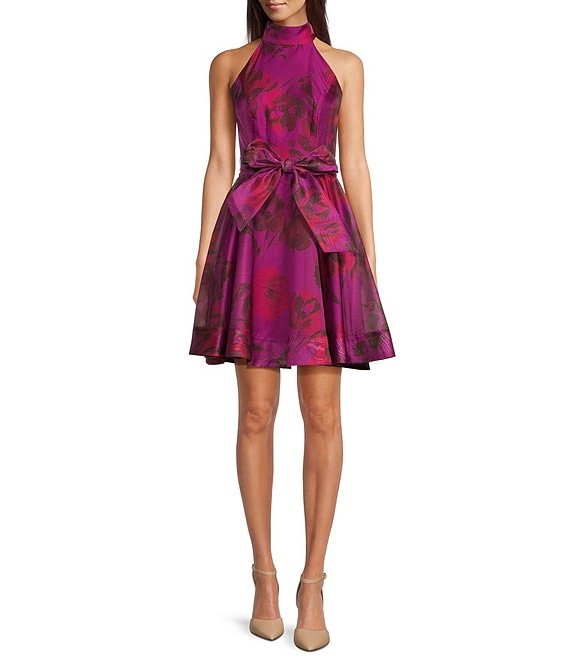 Taylor fit discount and flare dress