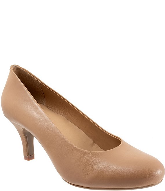 Trotters Lanay Leather Pumps