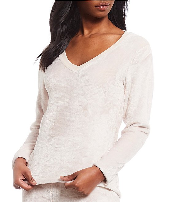 Color:Moonbeam - Image 1 - UGG® Top Daisy Fleece Cotton Blend V-Neck Long Sleeve Coordinating Lounge Top