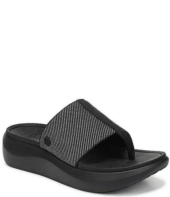 Vionic Aqua Stretch Gore Thong Sandals | Dillard's