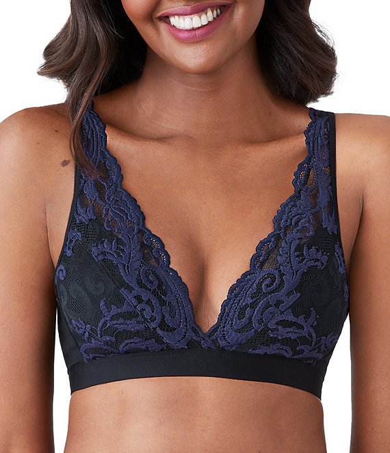 Wacoal Embrace Lace Wireless Bralette (Black)