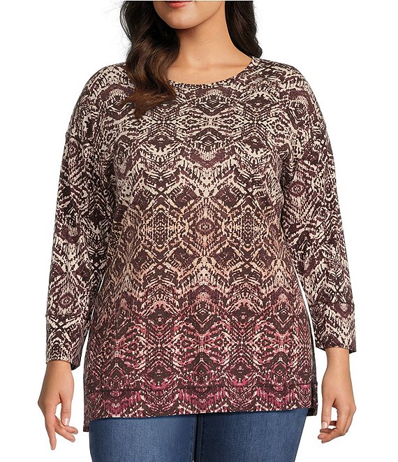Westbound Plus Size Ornate Ombre Print 3/4 Sleeve Crew Neck Side Slit Shirttail  Tee Shirt