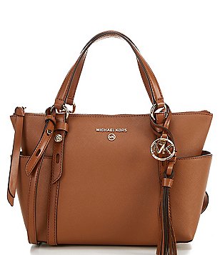 Michael Kors OffWhite Signature Coated Canvas Jet Set Tote Bag –  LovedLuxeBags