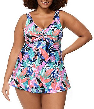 Raisins Curve Plus Size She's Like Summer Aries V-Neck