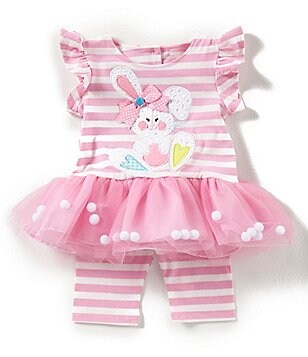 Going home outfit for baby girl fall picture. Going home outfit for baby girl fall picture.