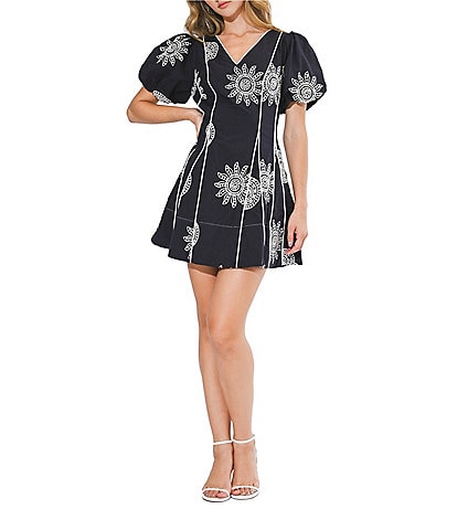 Adelyn Rae Simone Embroidered Piped Mini Dress