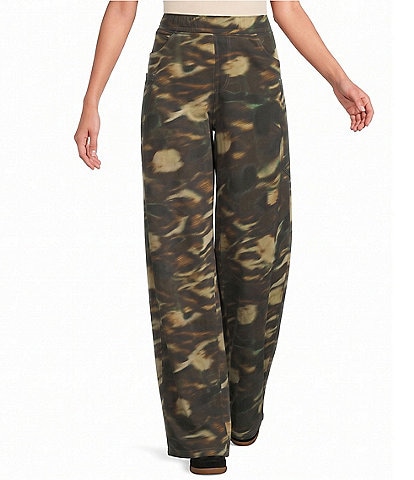 AFRM Ryan Camo Printed High Rise Barrel Leg Sweatpants