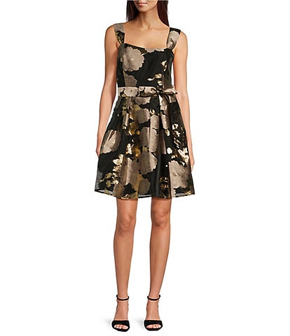 Alex Marie Louise Metallic Floral Jacquard Sweetheart Tank Strap A-Line At the Knee Dress