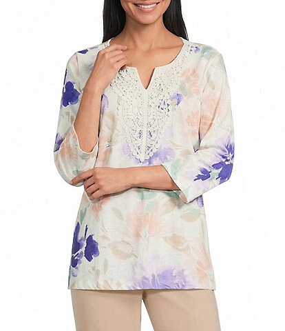 Allison Daley Floral Print 3/4 Sleeve V-Neck Beaded Applique Knit Top