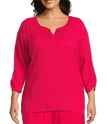 Allison Daley Plus Embellished Applique Split Round Neck 3/4 Ruched Sleeve Woven Top