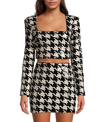 ASTR the Label Darby Sequin Houndstooth Square Neck Long Sleeve Crop Top