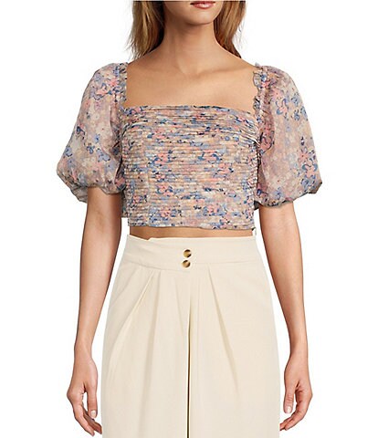 ASTR the Label Lin Printed Woven Square Neck Puffed Sleeve Cropped Top