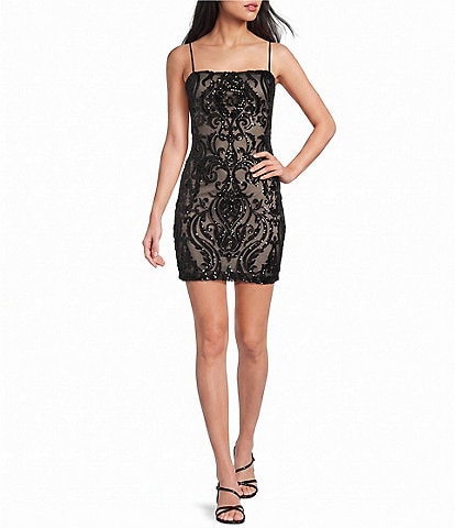 B. Darlin Pattern Sequin Bow Back Bodycon Dress