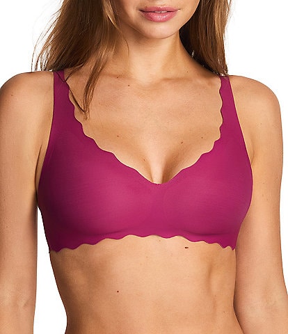 b.tempt'd by Wacoal B.wow'd Wire Free Scalloped V-Neck Convertible Bra