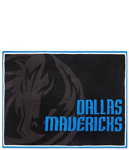 Barefoot Dreams CozyChic Dallas Mavericks Throw