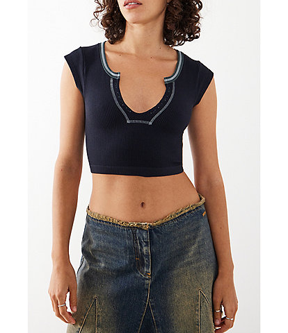 BDG Urban Outfitters Going For Gold Short Sleeve Fitted Crop Top